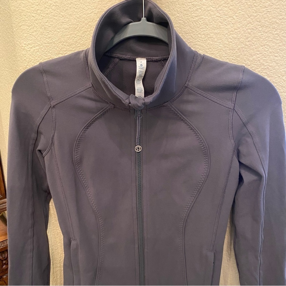 LULULEMON Women Gray Nice Asana Zipped Jacket Size 2 - Picture 3 of 8